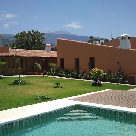 Ferienhaus Paraiso - Ganzjährig Geheizter Pool